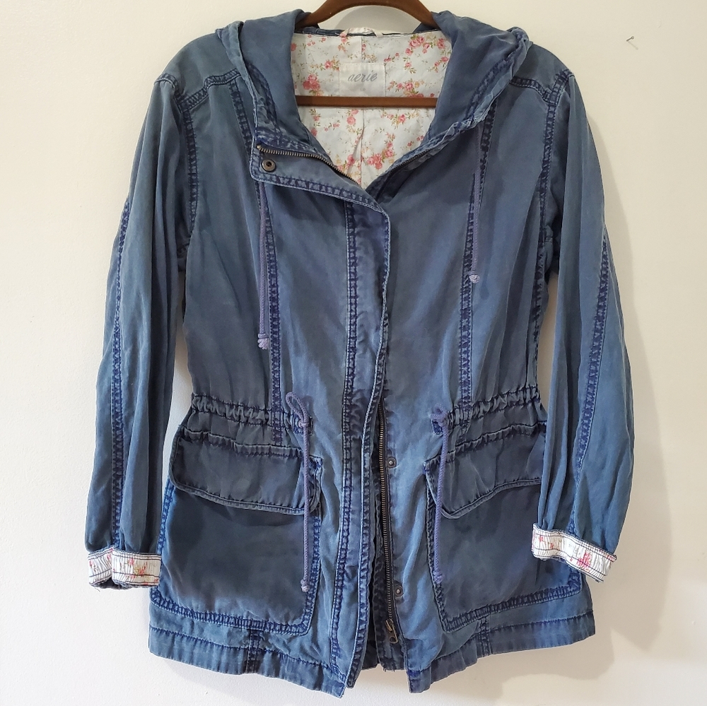 Aerie lightweight Parka Jacket with Hood